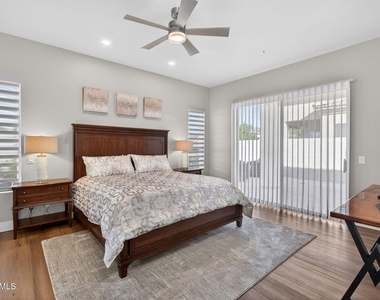 7700 E Princess Drive - Photo Thumbnail 11