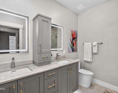 7700 E Princess Drive - Photo Thumbnail 18