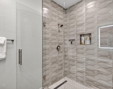 7700 E Princess Drive - Photo Thumbnail 19