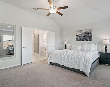 1517 Sweetwater Way - Photo Thumbnail 12