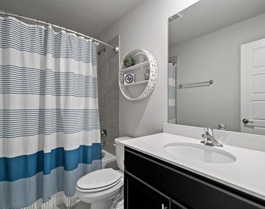 1517 Sweetwater Way - Photo Thumbnail 17