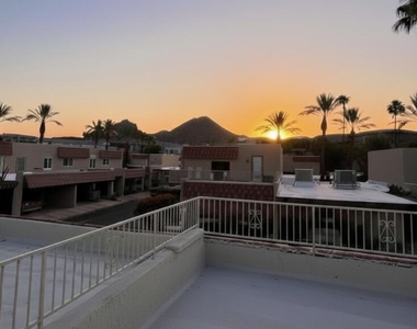 4930 N 42nd Way - Photo Thumbnail 33
