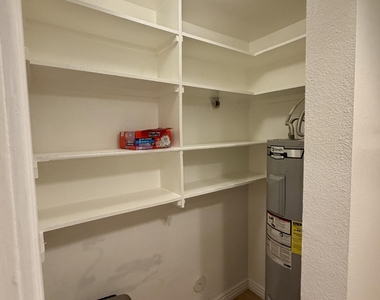 4930 N 42nd Way - Photo Thumbnail 26