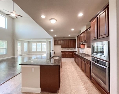 5164 Havasu Drive - Photo Thumbnail 12