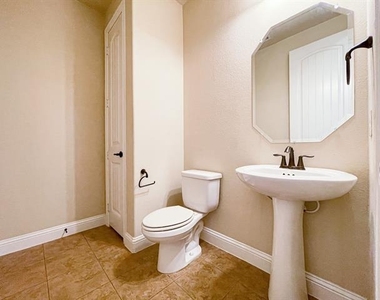 5164 Havasu Drive - Photo Thumbnail 23