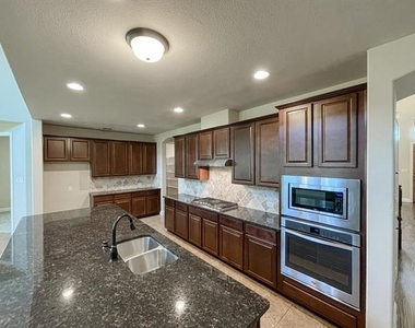 5164 Havasu Drive - Photo Thumbnail 14