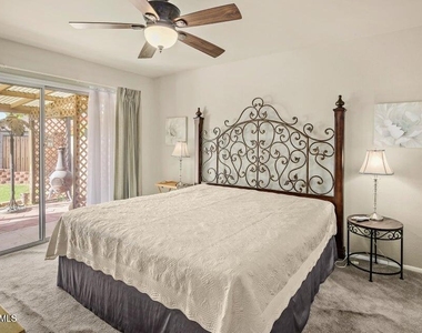 2319 E Loma Vista Drive - Photo Thumbnail 2