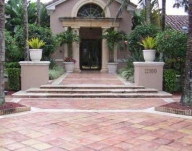 12148 St. Andrews Place - Photo Thumbnail 8