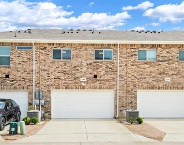 1248 Jones Trail - Photo Thumbnail 16