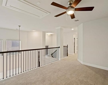 6305 Smithwick - Photo Thumbnail 9