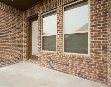 6305 Smithwick - Photo Thumbnail 19