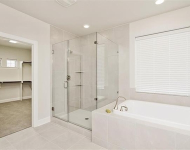 6305 Smithwick - Photo Thumbnail 12