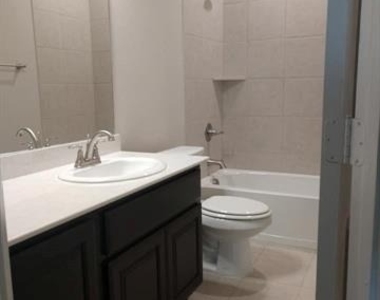 1426 Warringwood Drive - Photo Thumbnail 5