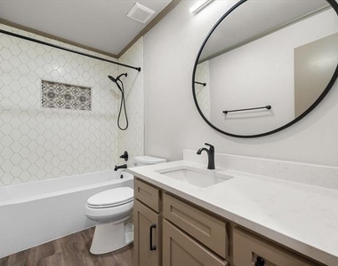 3008 Lafayette Street - Photo Thumbnail 20