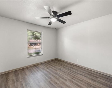 3008 Lafayette Street - Photo Thumbnail 15