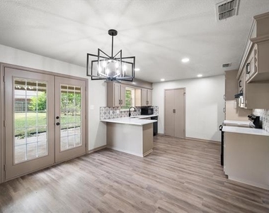 3008 Lafayette Street - Photo Thumbnail 7
