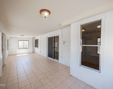 9358 W Sanna Street - Photo Thumbnail 19