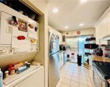 2800 Riverside Drive - Photo Thumbnail 1