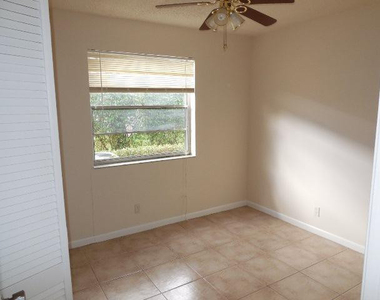 8393 Royal Palm Boulevard - Photo Thumbnail 14