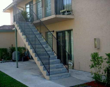 11458 Royal Palm Boulevard - Photo Thumbnail 1
