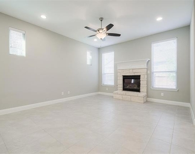 17753 Agave Lane - Photo Thumbnail 6