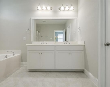 17753 Agave Lane - Photo Thumbnail 14