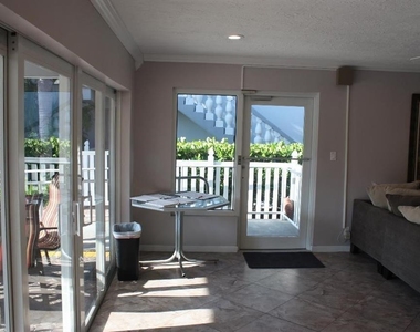 649 W Oakland Park Boulevard W - Photo Thumbnail 13