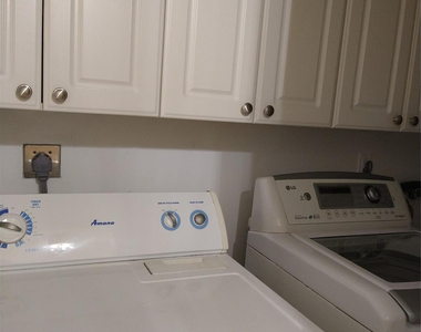 8903 Nw 28th Drive - Photo Thumbnail 20
