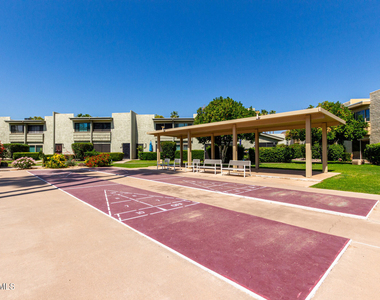4610 N 68th Street - Photo Thumbnail 15