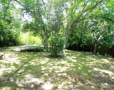 808 Emery Street - Photo Thumbnail 21