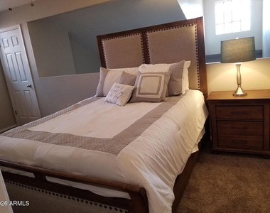 2333 E Southern Avenue - Photo Thumbnail 8