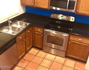 2333 E Southern Avenue - Photo Thumbnail 5