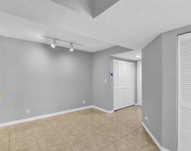 3995 W Mcnab Road - Photo Thumbnail 5