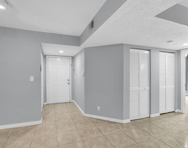 3995 W Mcnab Road - Photo Thumbnail 4
