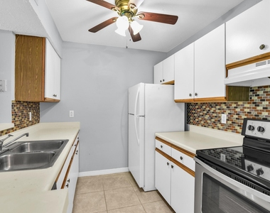 3995 W Mcnab Road - Photo Thumbnail 8