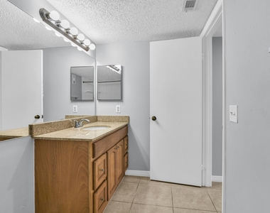 3995 W Mcnab Road - Photo Thumbnail 33
