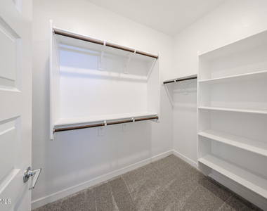 17351 W Gray Fox Trail - Photo Thumbnail 8