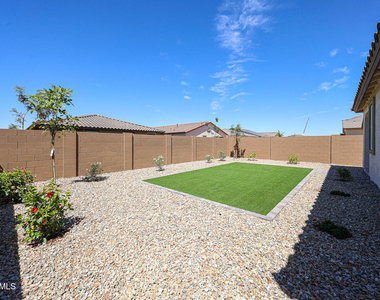17351 W Gray Fox Trail - Photo Thumbnail 17