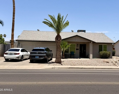 5509 S Mill Avenue S - Photo Thumbnail 11
