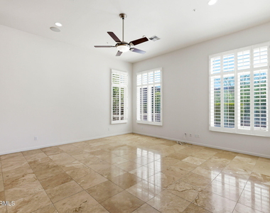 12391 N 145th Way - Photo Thumbnail 12