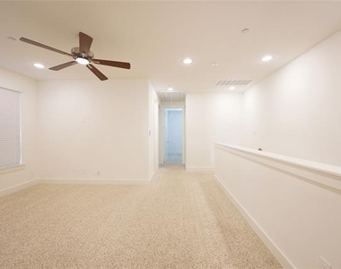 808 Eaglescliffe Landing - Photo Thumbnail 26