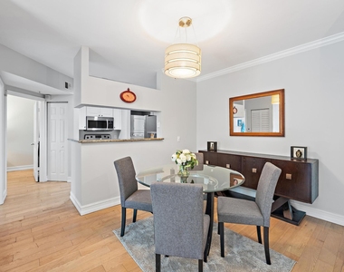 4117 Tuscany Way - Photo Thumbnail 2