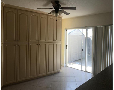 4350 Sw 72nd Terrace Sw - Photo Thumbnail 2