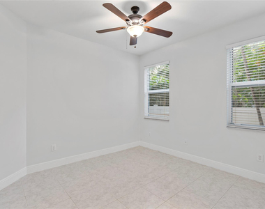316 Sw 16th Street - Photo Thumbnail 18