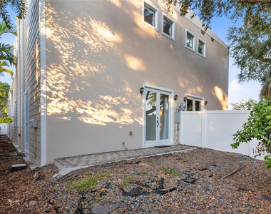 316 Sw 16th Street - Photo Thumbnail 7