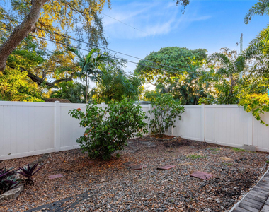 316 Sw 16th Street - Photo Thumbnail 6