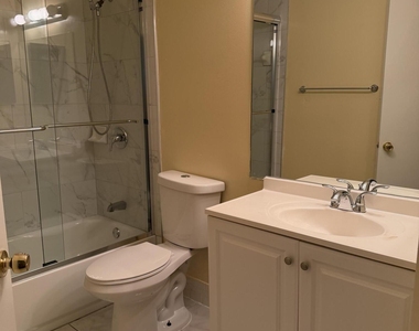 9741 Nw 37th Street - Photo Thumbnail 9