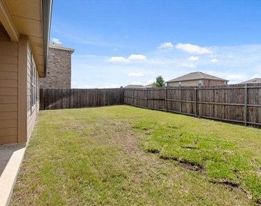 803 Quartz Trail - Photo Thumbnail 28