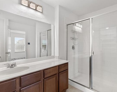 803 Quartz Trail - Photo Thumbnail 19