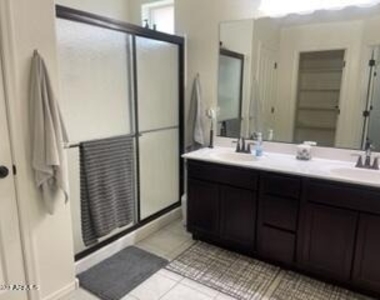 4038 S 183rd Drive - Photo Thumbnail 10